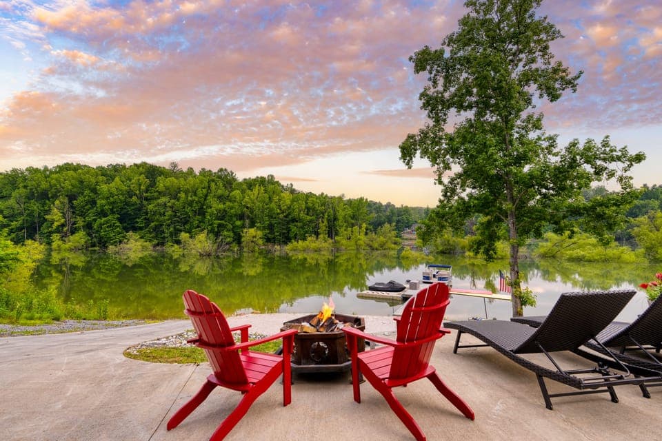 Waterfront Cabin Near Dollywood | Douglass Lakefront Escape House in Douglas Lake