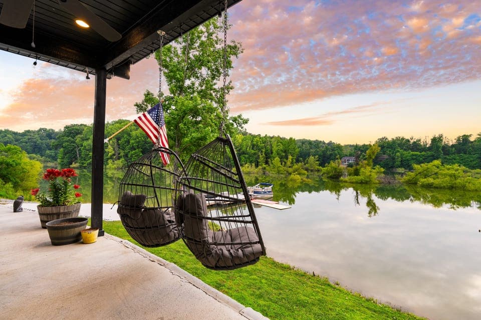 Waterfront Cabin Near Dollywood | Douglass Lakefront Escape House in Douglas Lake