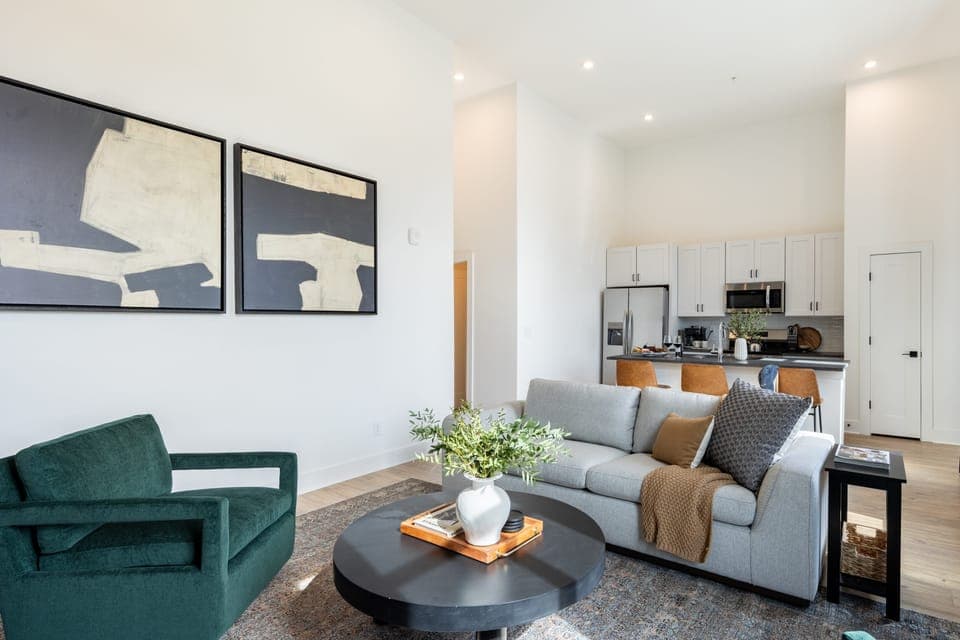 Open layout. (Unit 1)
