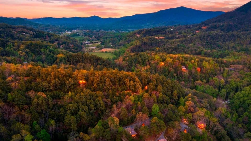 Neighborhood view.