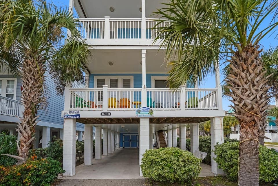Blue Hawaiian House in Surfside Beach