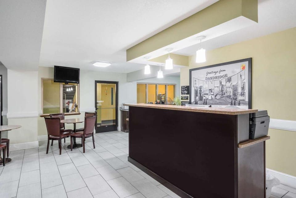 Lobby or reception, On site