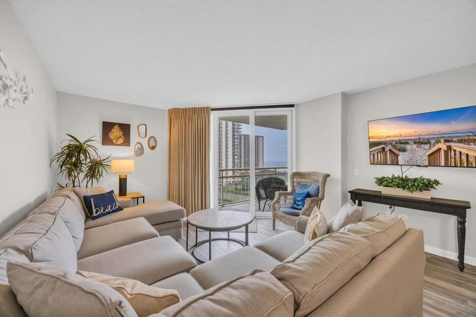 Oceanfront Condo Huge Pools Top Rated Ocean Creek Resort House in Briarcliffe Acres