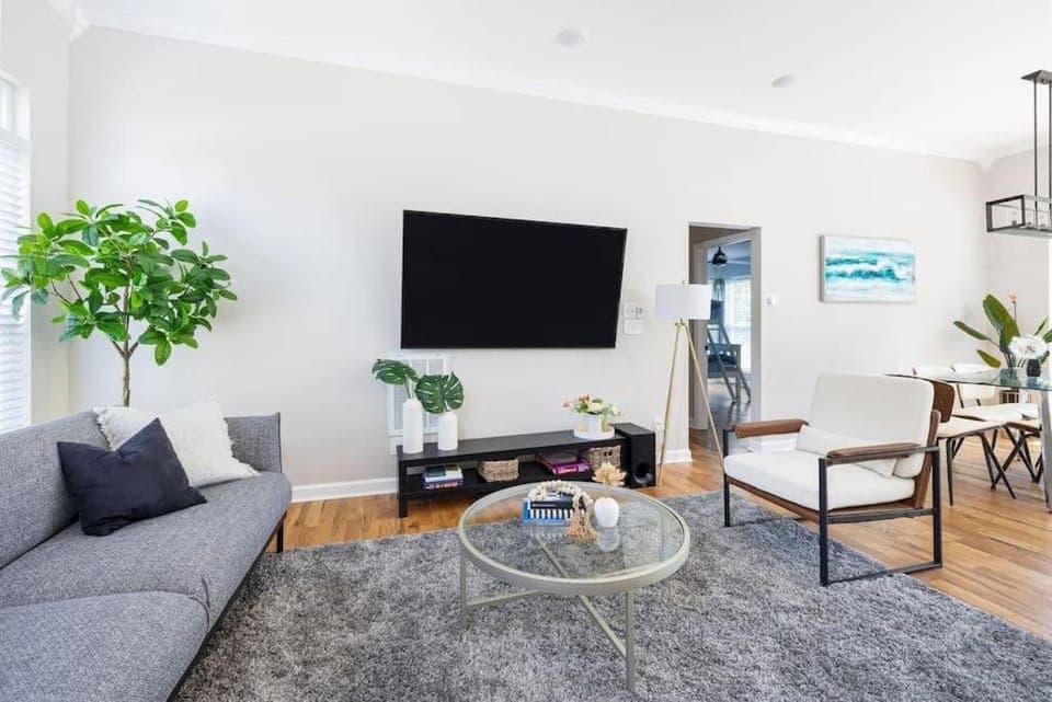TV and multimedia, Living room