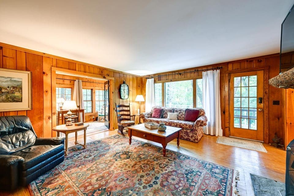 Highlands Vacation Rental - Walk to Mirror Lake! House in Highlands