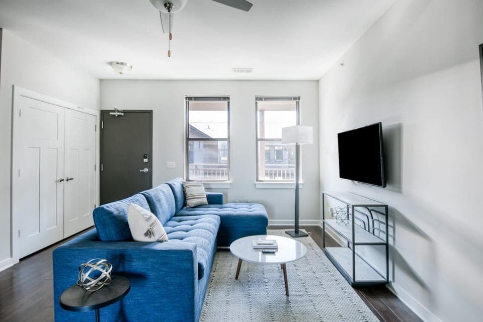 CozySuites Music Row Modern 1BR in Nashville! 17 Apartment in Music Row