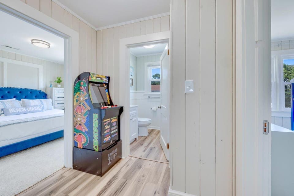 Game Room, Family