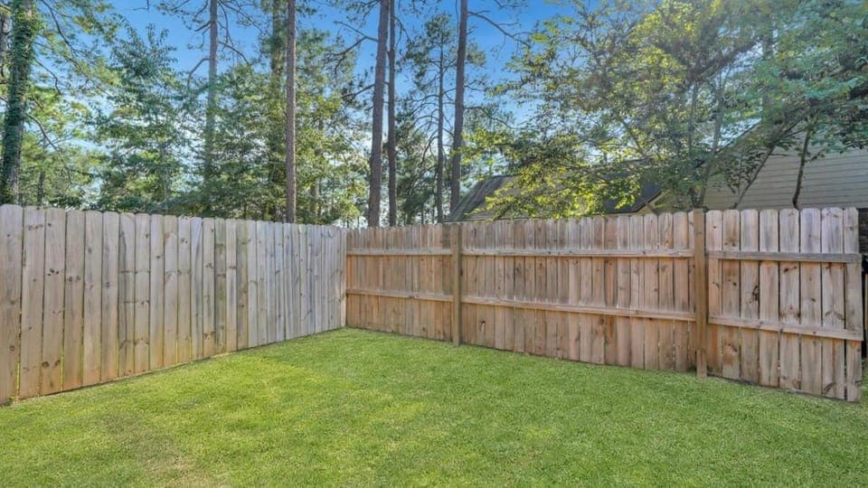 Eagle's Retreat - Close to GSU & Paulson Stadium Villa in Statesboro