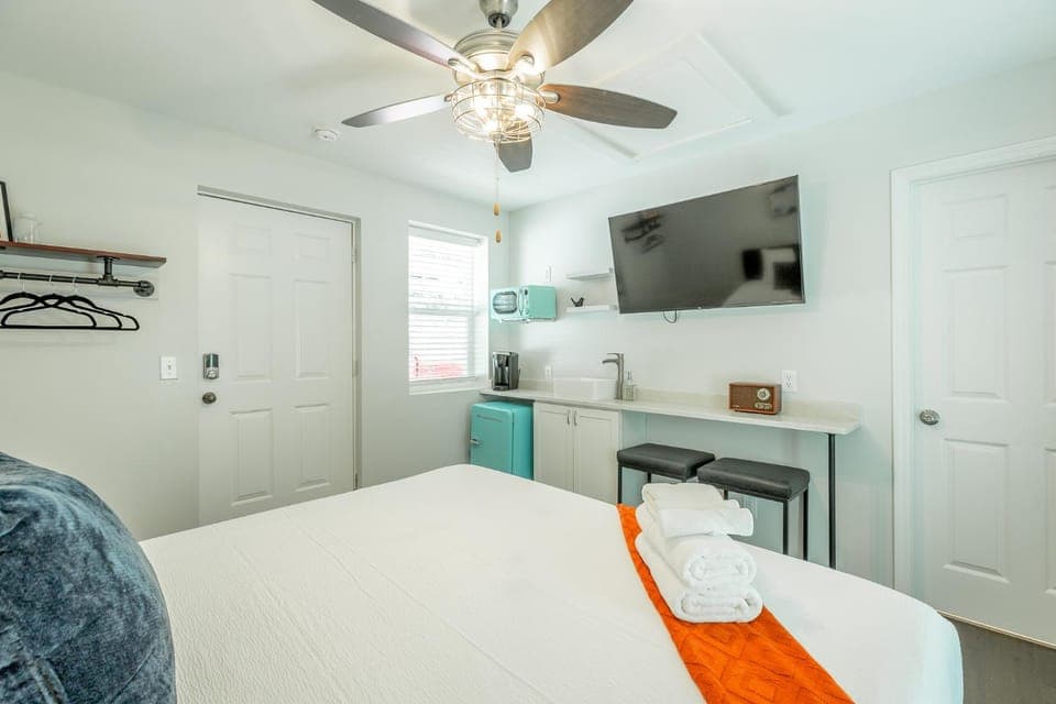 09 The Breuer Room - A PMI Scenic City Vacation Rental Hotel in Chattanooga