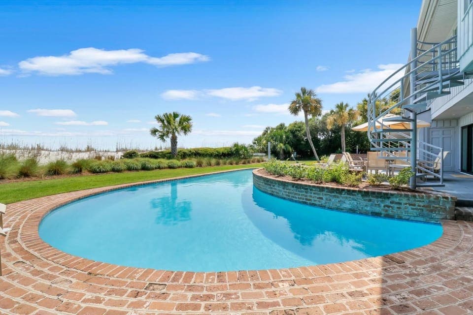 27 South Beach Lagoon House in Hilton Head Island