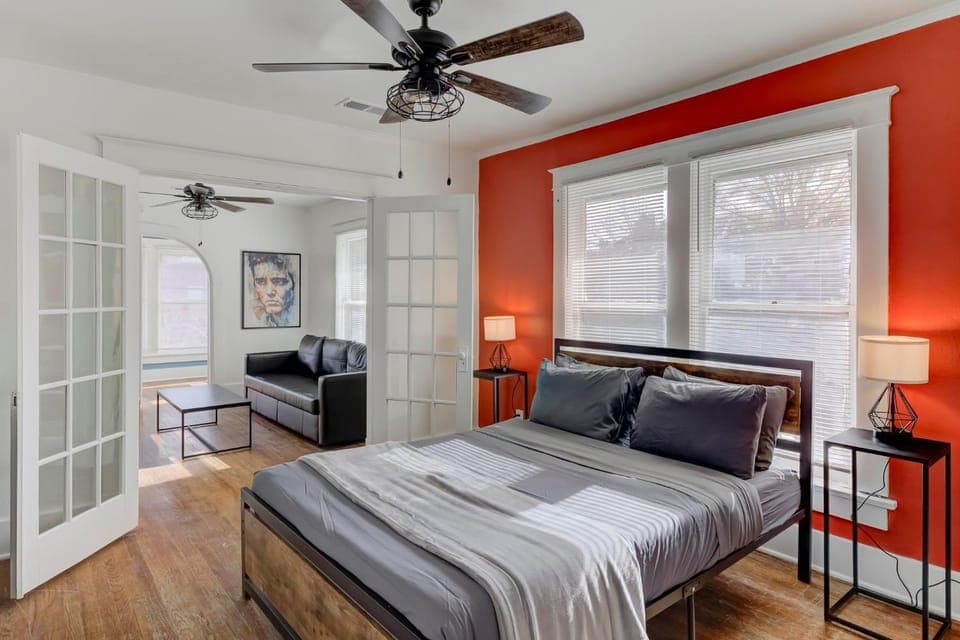 Bed, Bedroom
