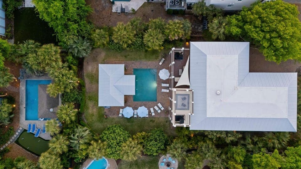 CM3008: 3008 Cameron Blvd. House in Isle of Palms