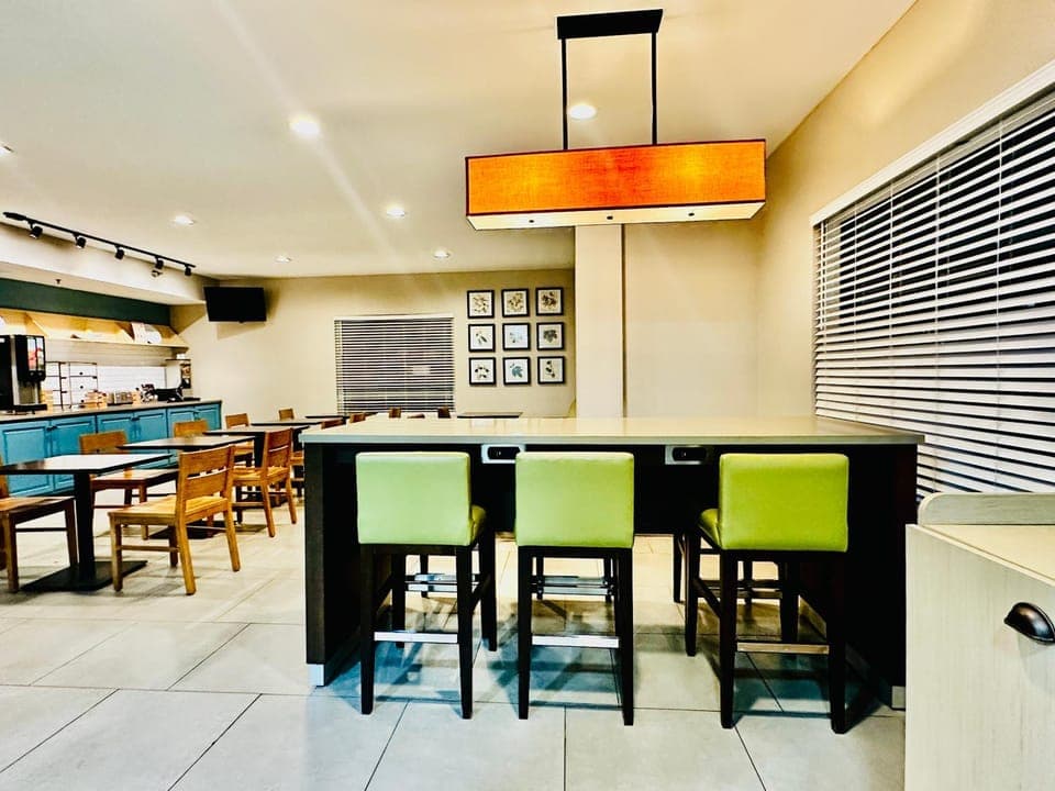 Lounge or bar