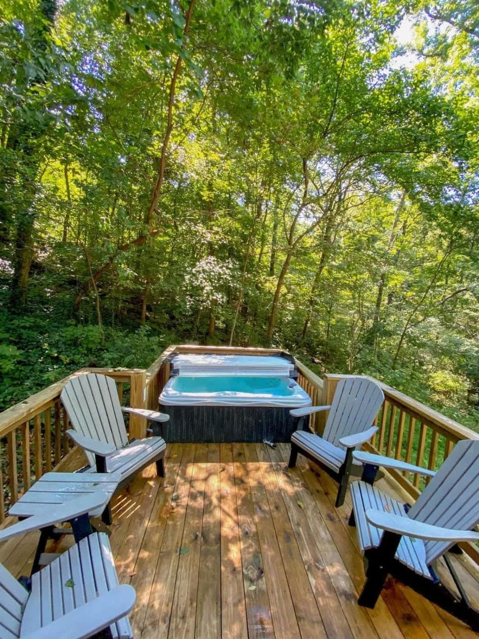 Nana Cabin Tiny Log Home Comfort In Rustic Bliss Cabin in Chattanooga