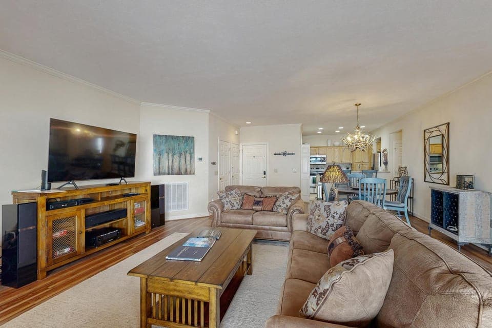 Black Bear Overlook Apartment in Sugar Mountain