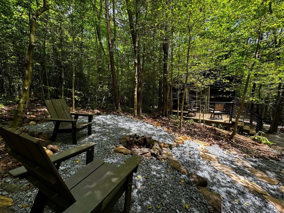 Property building, Communal lounge/ TV room, Natural landscape