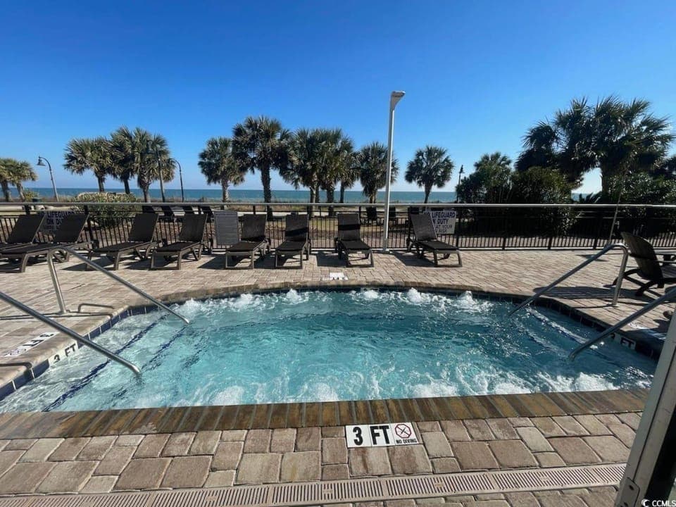 Bay View Resort 1004B Apartment in Myrtle Beach