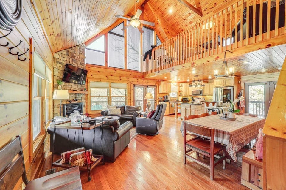Waterfront Watauga Lake Home w/ Private Dock! House in Watauga Lake