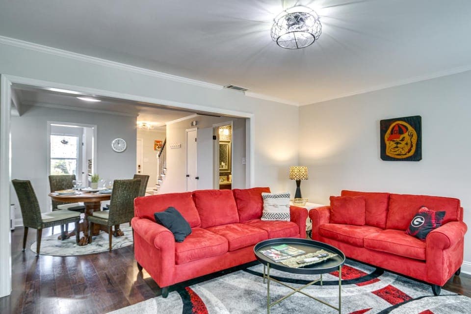 Comfy Augusta Condo w/ Deck ~ 4 Mi to Olde Town House in North Augusta