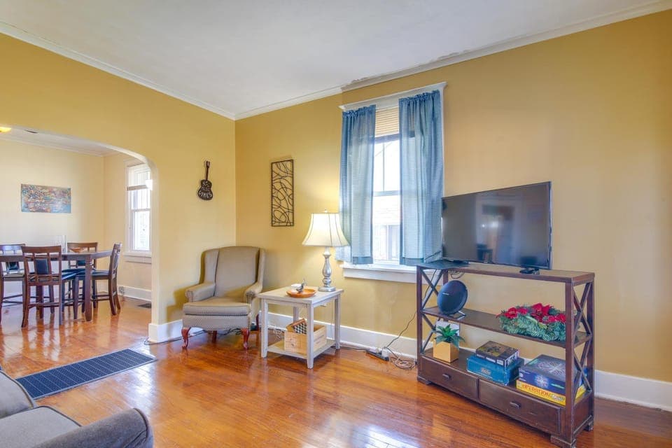 Pet-Friendly Memphis Home - 4 Mi to Downtown! House in Memphis