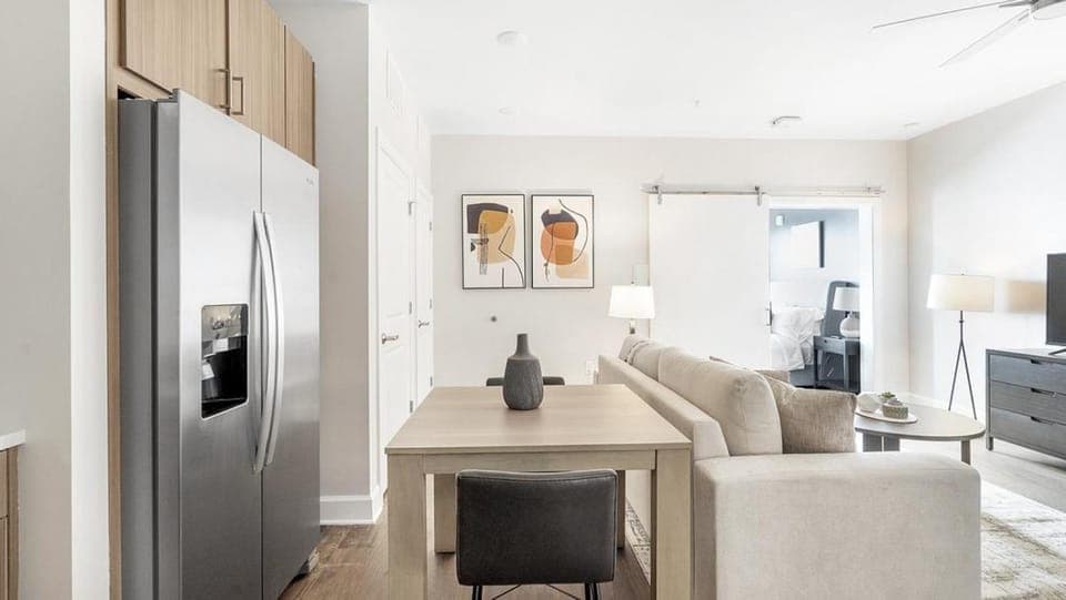 Landing Modern Apartment with Amazing Amenities (ID8930X28) Apartment in The Gulch