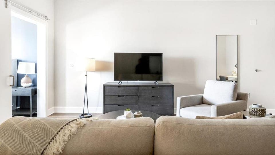 Landing Modern Apartment with Amazing Amenities (ID8930X28) Apartment in The Gulch