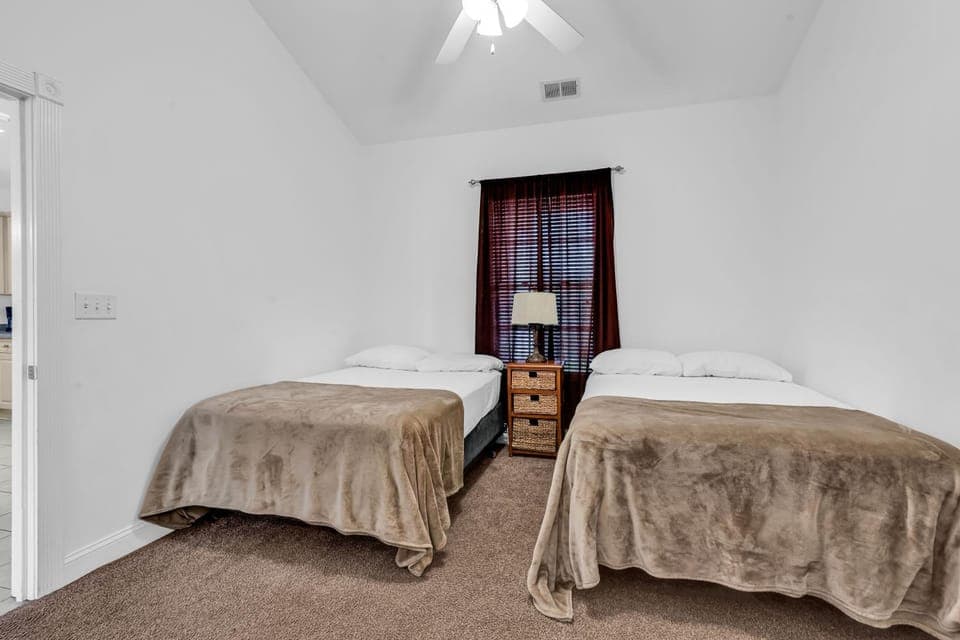 Bed, Bedroom