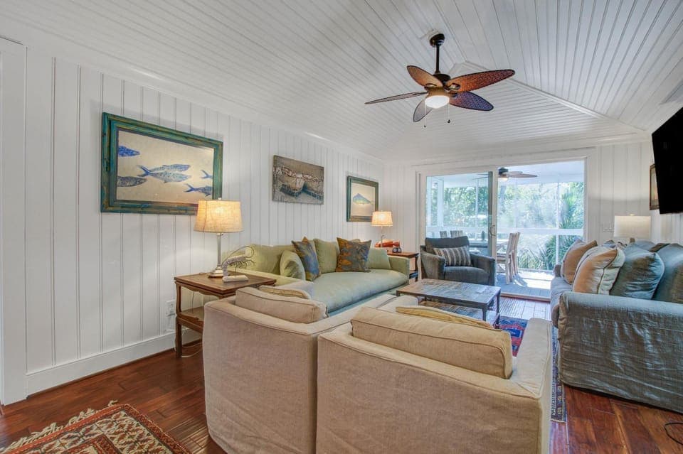 2 Twin Oaks House in Wild Dunes