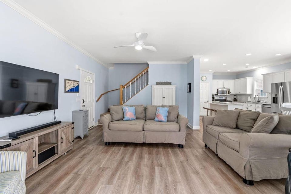 Antigua Breeze - 3rd Row - Windy Hill Section House in North Myrtle Beach