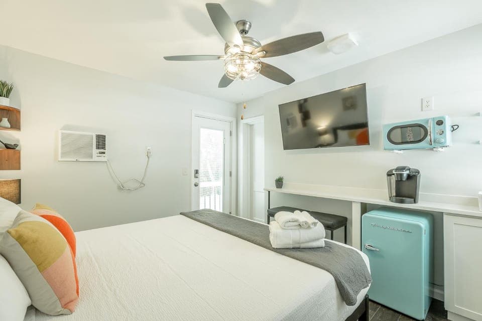 12 The Gray Room - A PMI Scenic City Vacation Rental Hotel in Chattanooga