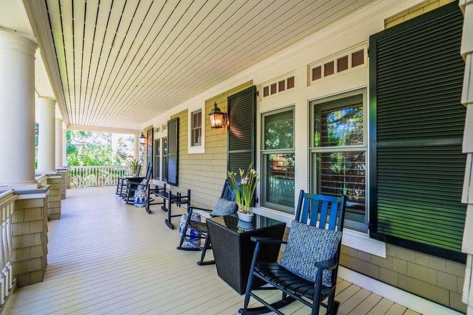 FW126: 126 Flyway Drive House in Kiawah Island