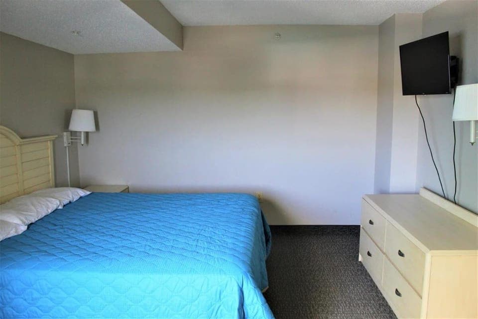 Landmark King Suite 850 House in Myrtle Beach