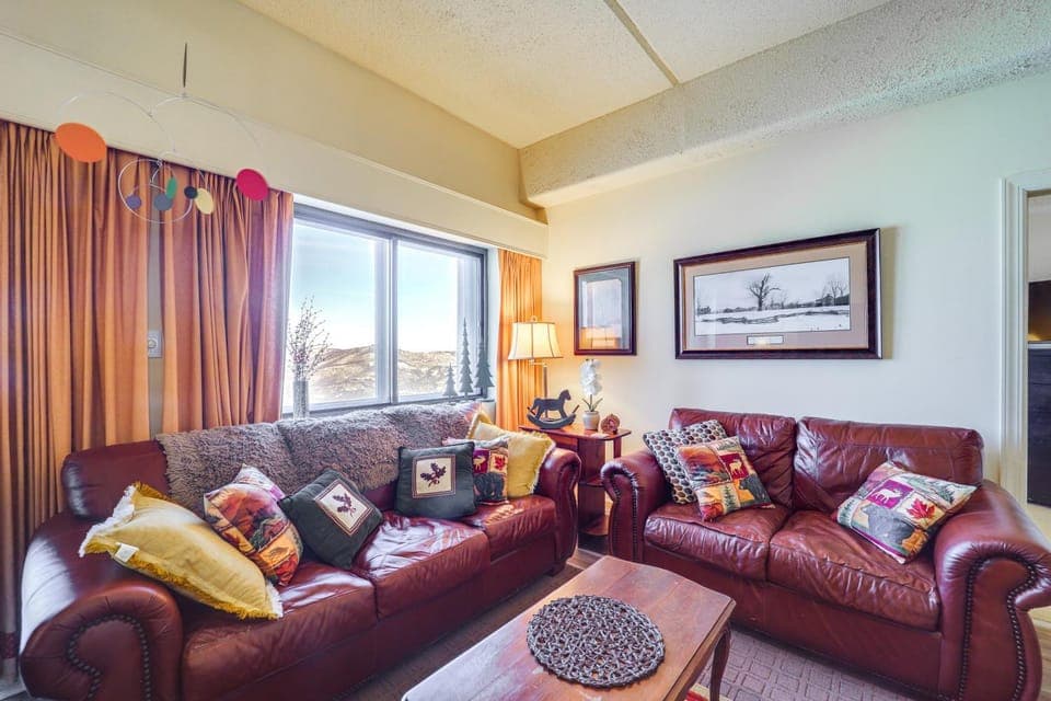 Pool & Hot Tub: Mtn-View Condo in Sugartop Resort! House in Sugar Mountain