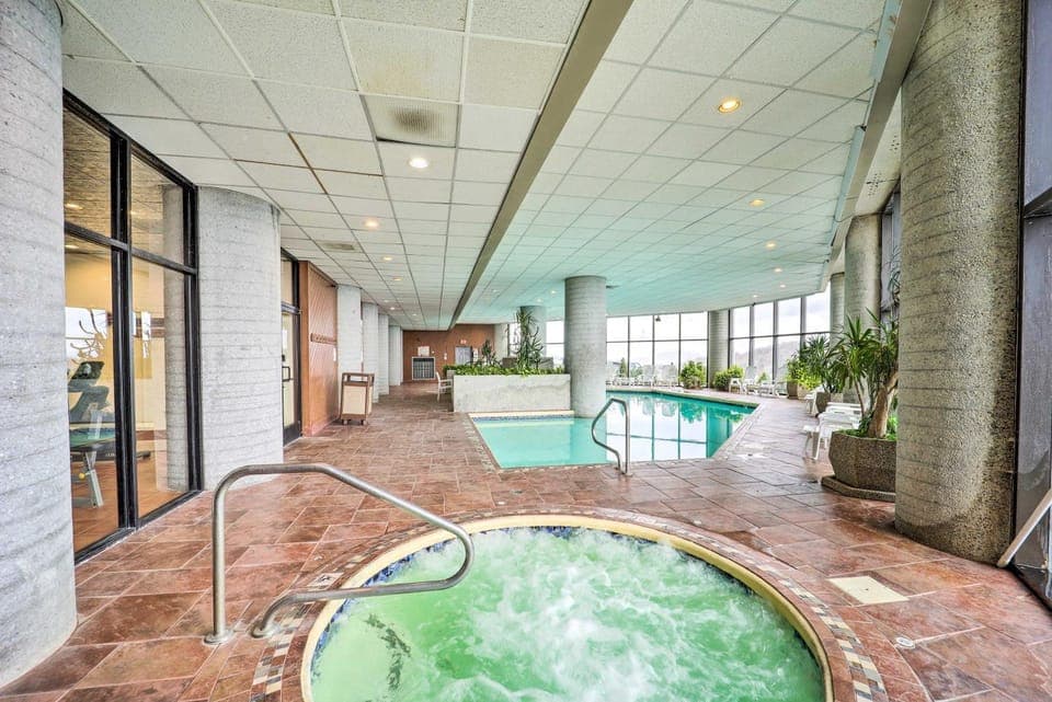 Pool & Hot Tub: Mtn-View Condo in Sugartop Resort! House in Sugar Mountain