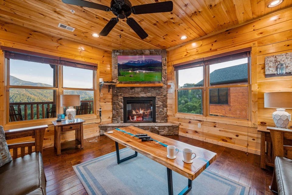 For Spacious Skies House in Gatlinburg