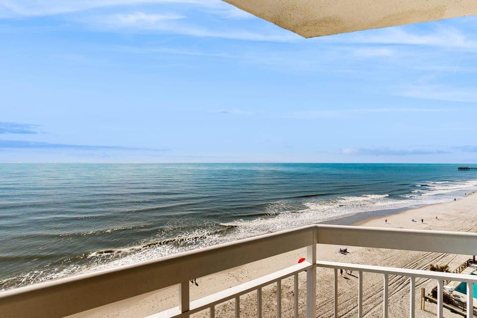 Ocean Vibes Apartment in Garden City