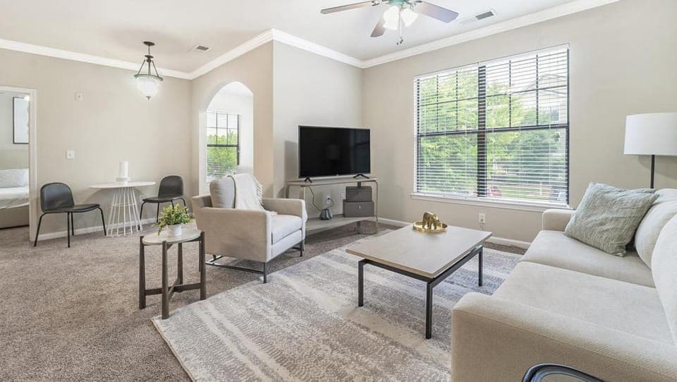 Landing at Crescent Park Commons - 1 Bedroom in Greer Apartment in Greer