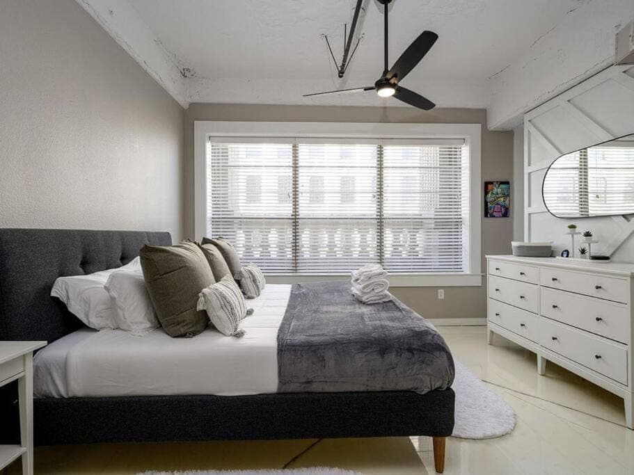 Bed, Bedroom, wardrobe