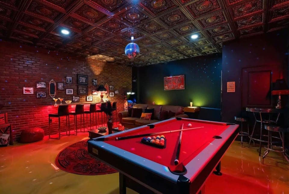 New How We Roll Rooftop - Hot Tub with Views - 13 Beds House in East Nashville