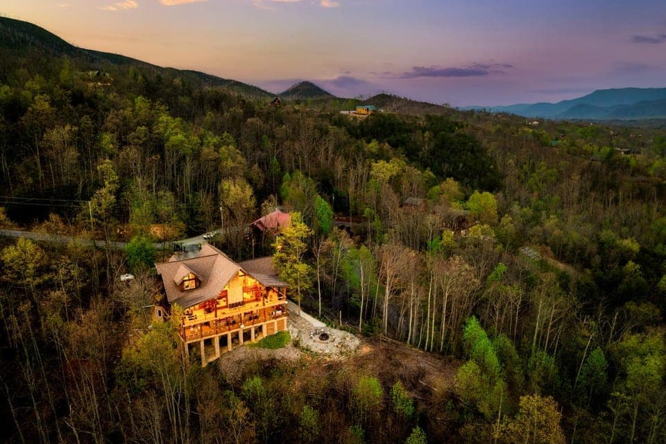 Property building, Natural landscape, Bird's eye view, Mountain view