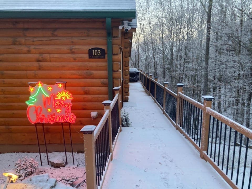 The Mountainbriar Lodge House in Beech Mountain