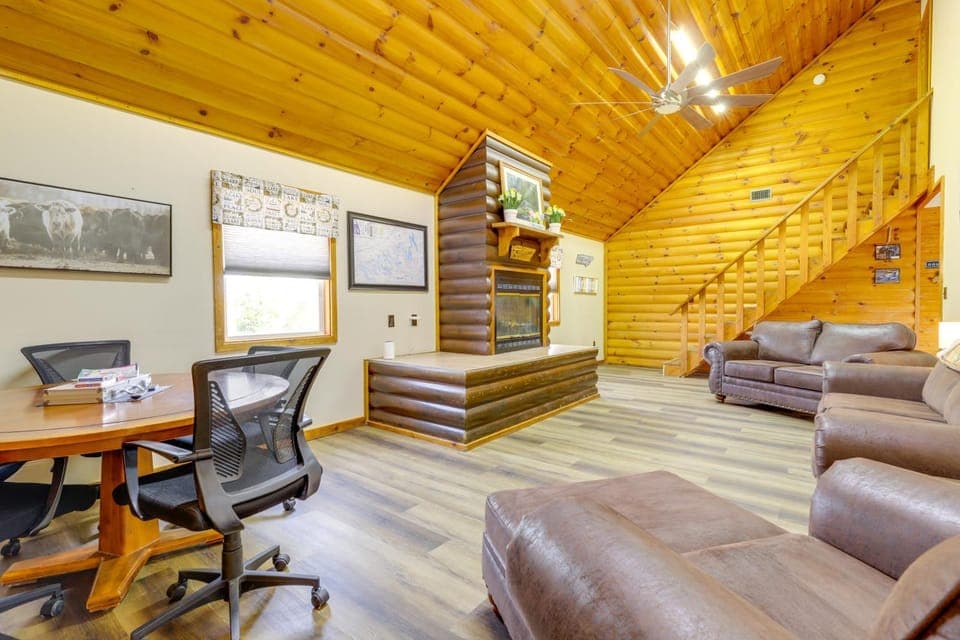 Boat Dock: Pet-Friendly Douglas Lake Getaway! House in Douglas Lake