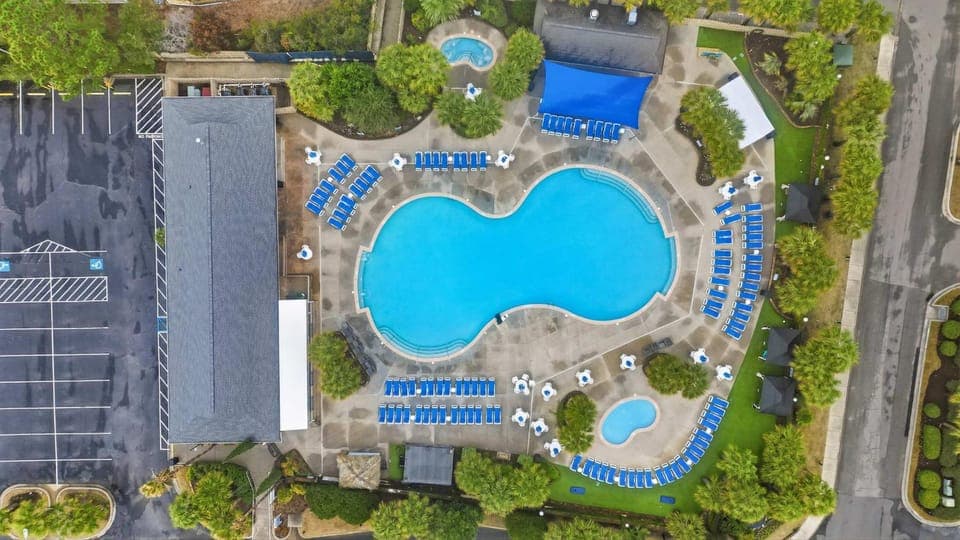 Grand Palms Resort Villa w Lazy River House in Surfside Beach