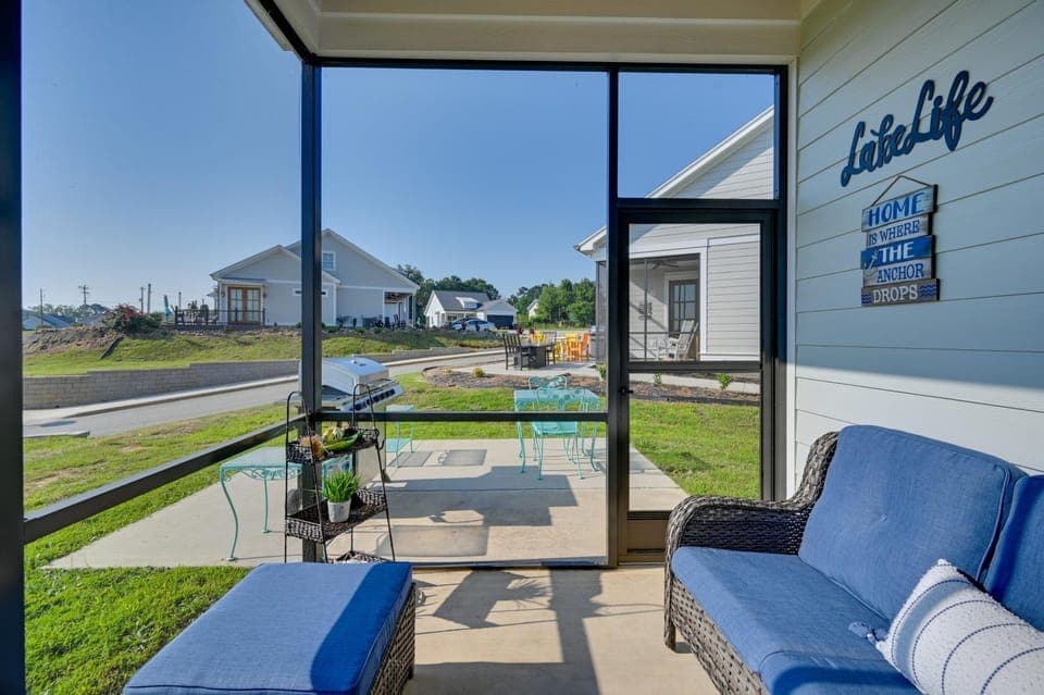 On-Site Lake w/ Boat Ramp: Greenwood Retreat! House in Lake Greenwood