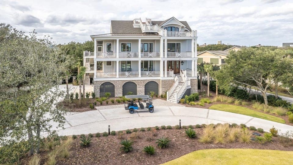 TennesSea House home by Peace Vacations House in South Carolina
