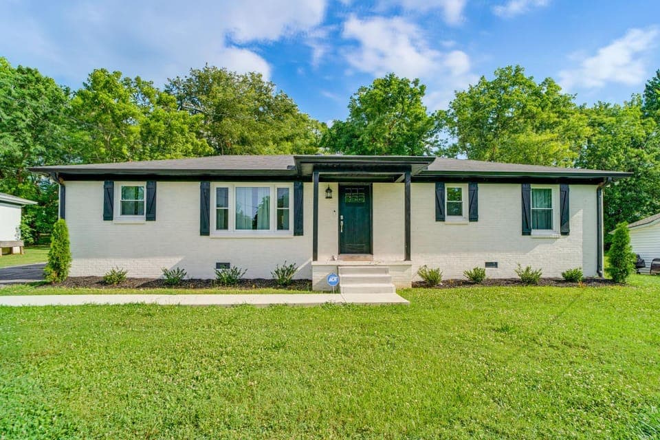 1 Mi to Gallatin Square! Family-Friendly Home House in Gallatin
