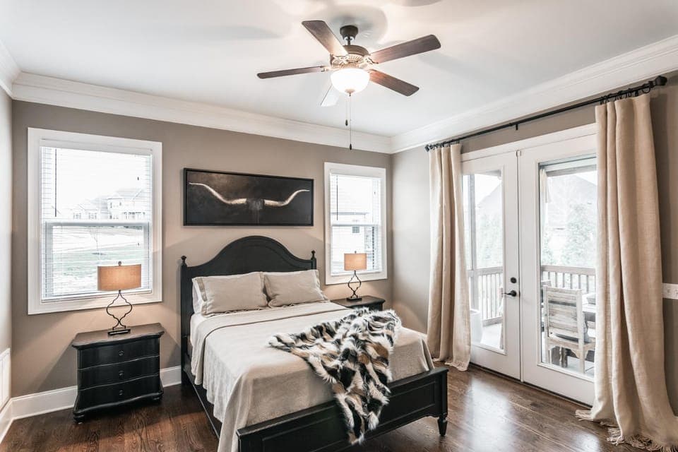 Bed, Bedroom