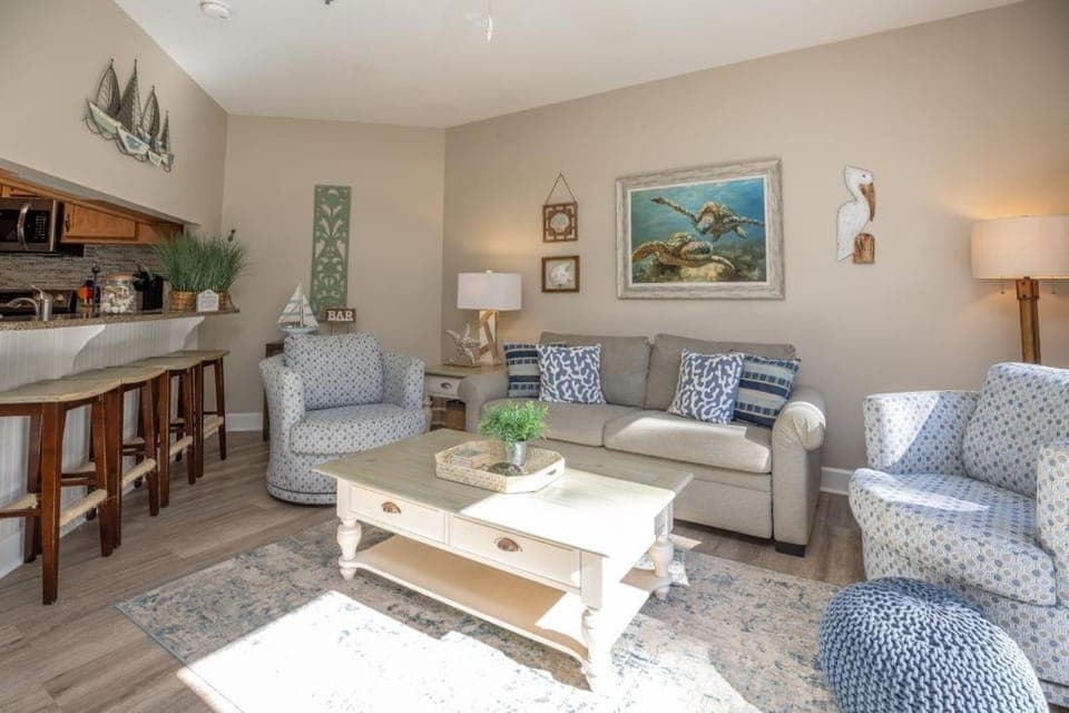 82 Ocean Breeze House in South Forest Beach
