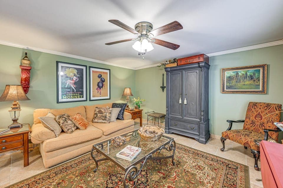 'Chateau on Compass Creek' Quiet Hayesville Escape Apartment in Shooting Creek