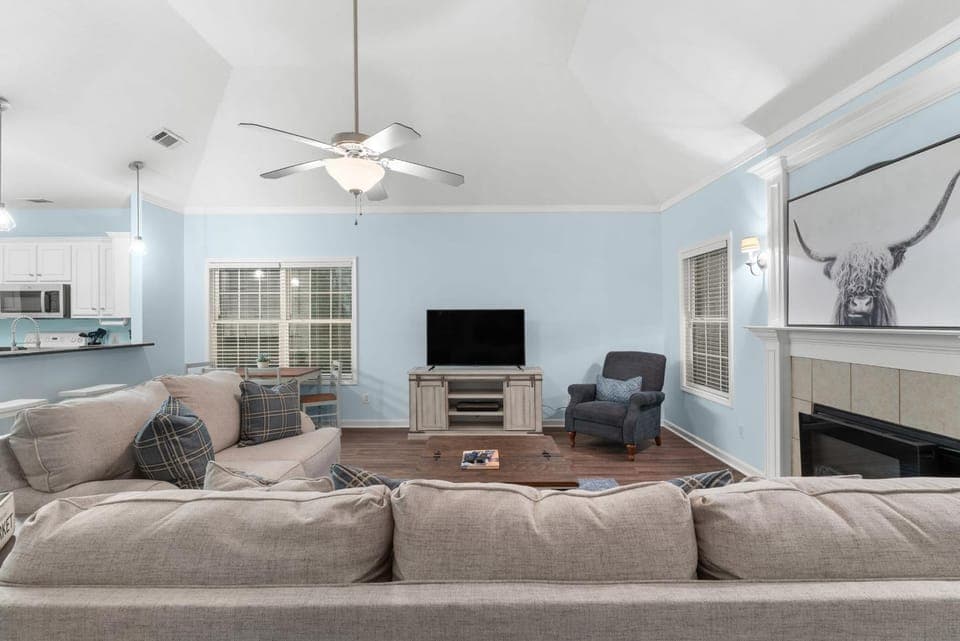 Serene Family Home - Quiet Area Close to GSU House in Statesboro
